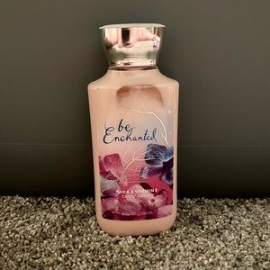 Bath & Body Works Be Enchanted Body Lotion